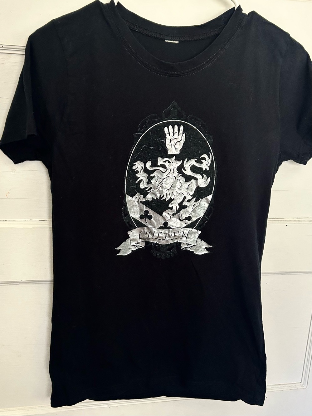 Rare Twilight 2008 Promo Black Cullen Crest T-Shirt size Small